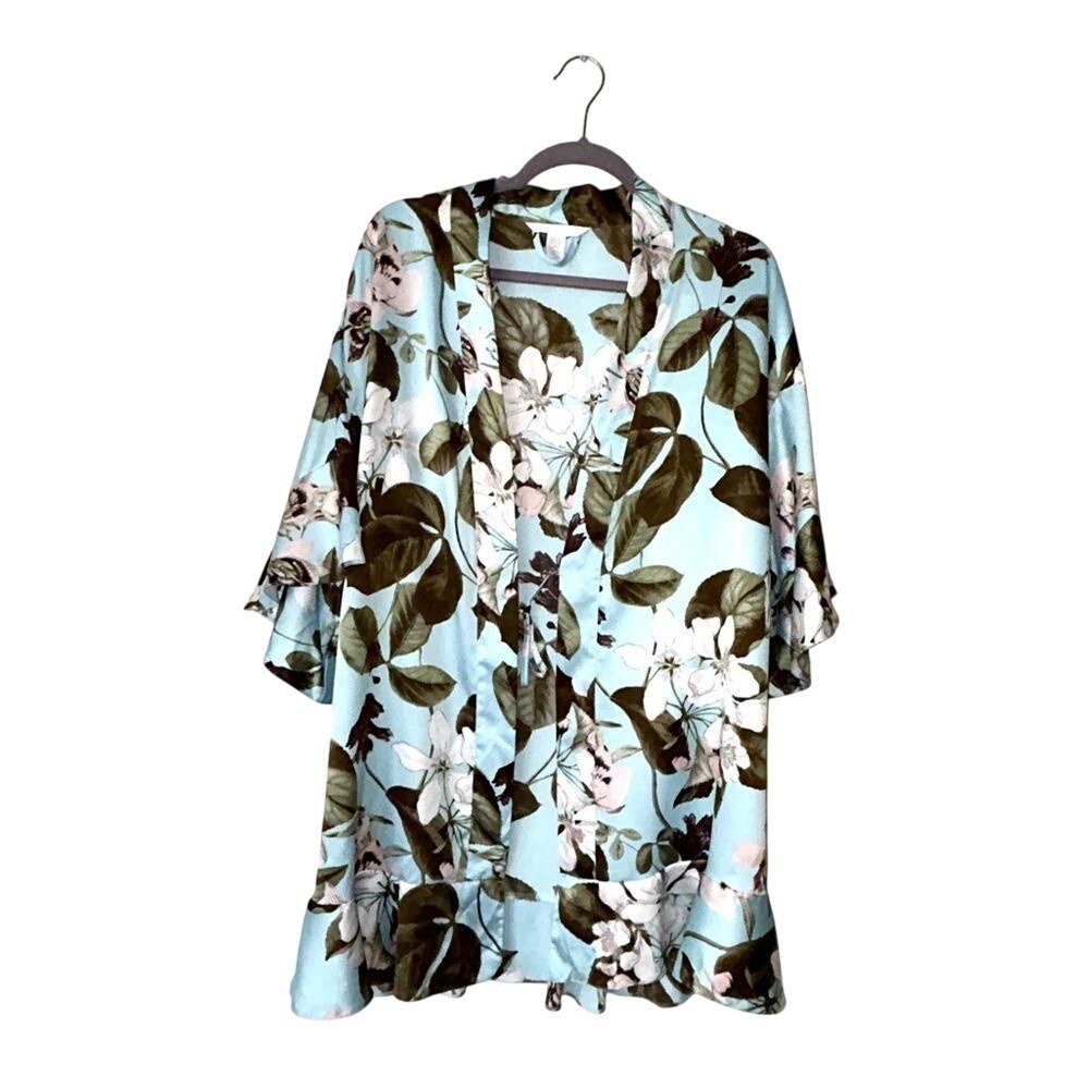 Victoria's Secret Here Comes the Bride FloralKimono Robe XS/S
